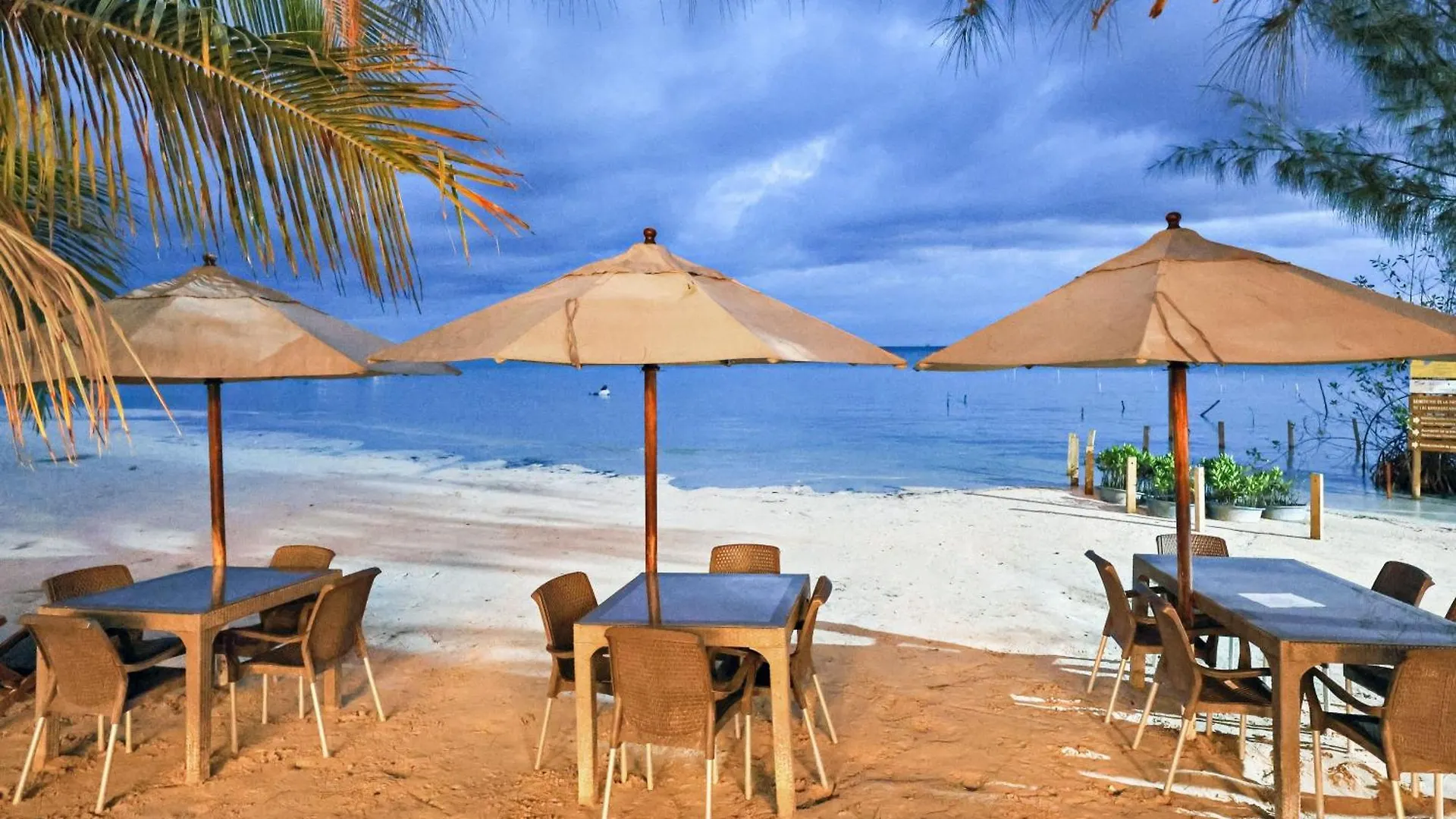 Lujoso Penthouse Frente A La Playa De Boca Chica Lejlighed